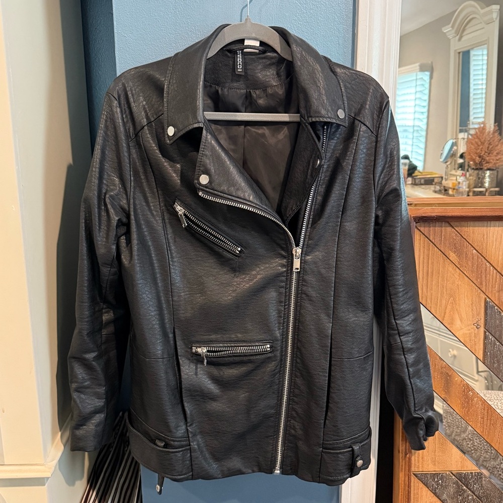 Women’s Leather Jacket
